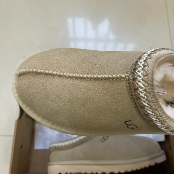 UGG Tasman Slippers Mustard Seed Womens - Picture 7 of 7